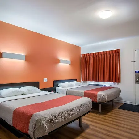 Motel 6-Sudbury, On Exterior photo