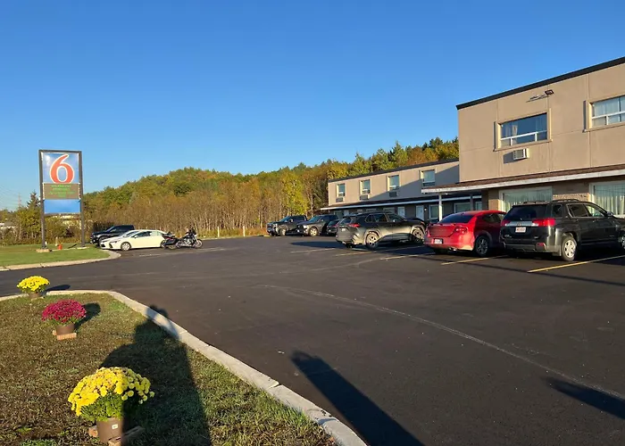 Motel 6-Sudbury, On