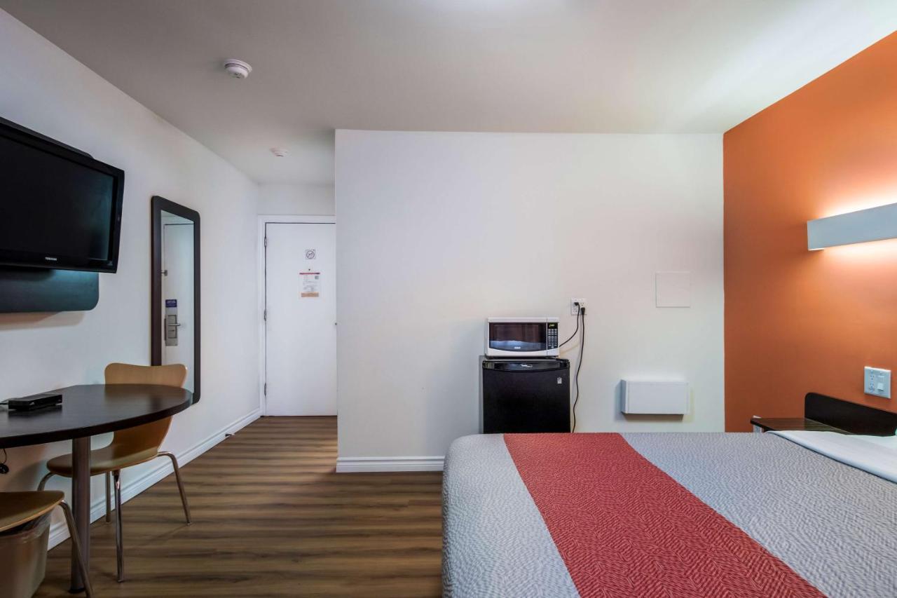Motel 6-Sudbury, On Sudbury