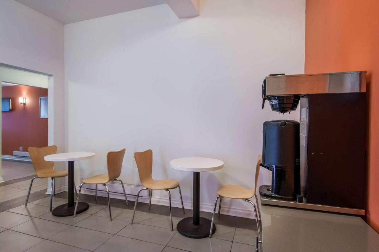 Motel 6-Sudbury, On Hotel 2*